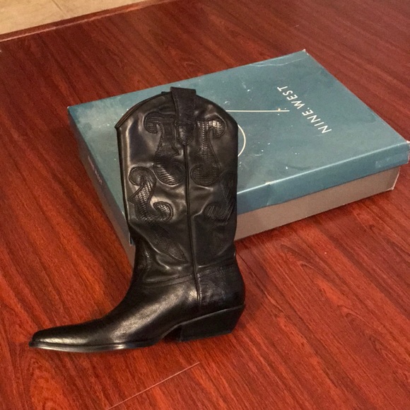 Boots - Picture 1 of 1